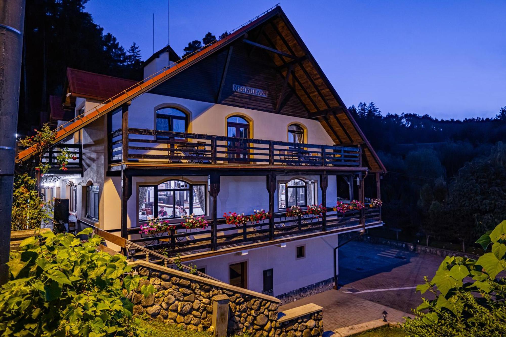 Q Chalet Сачеле Екстер'єр фото